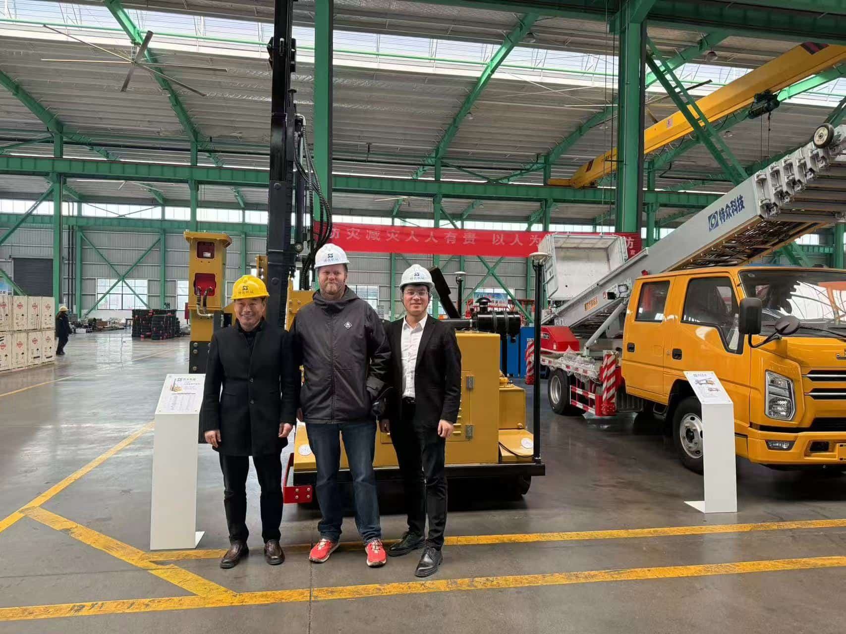 Mexican Customers Visited Our Factory and Tested the Machines